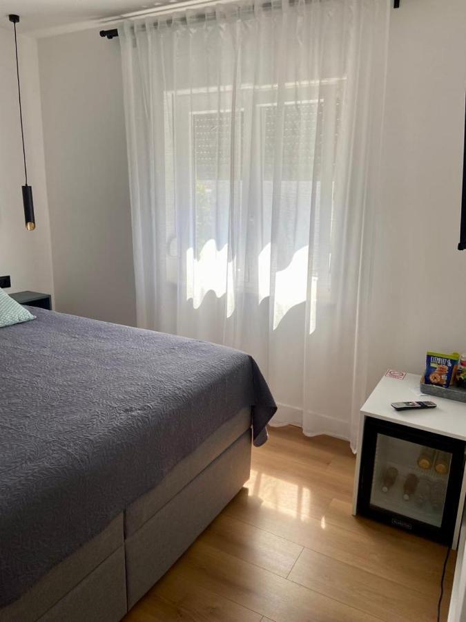 Portum Rooms Zadar Bagian luar foto