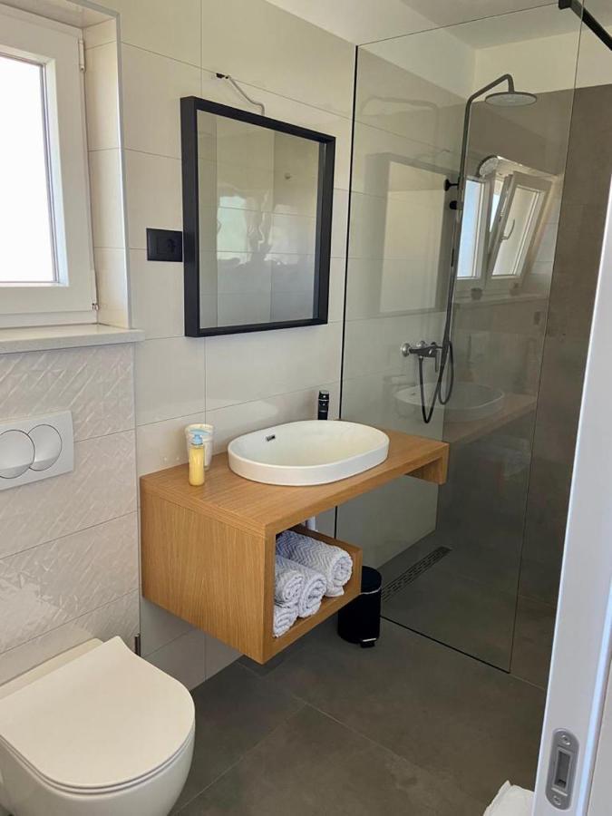 Portum Rooms Zadar Bagian luar foto