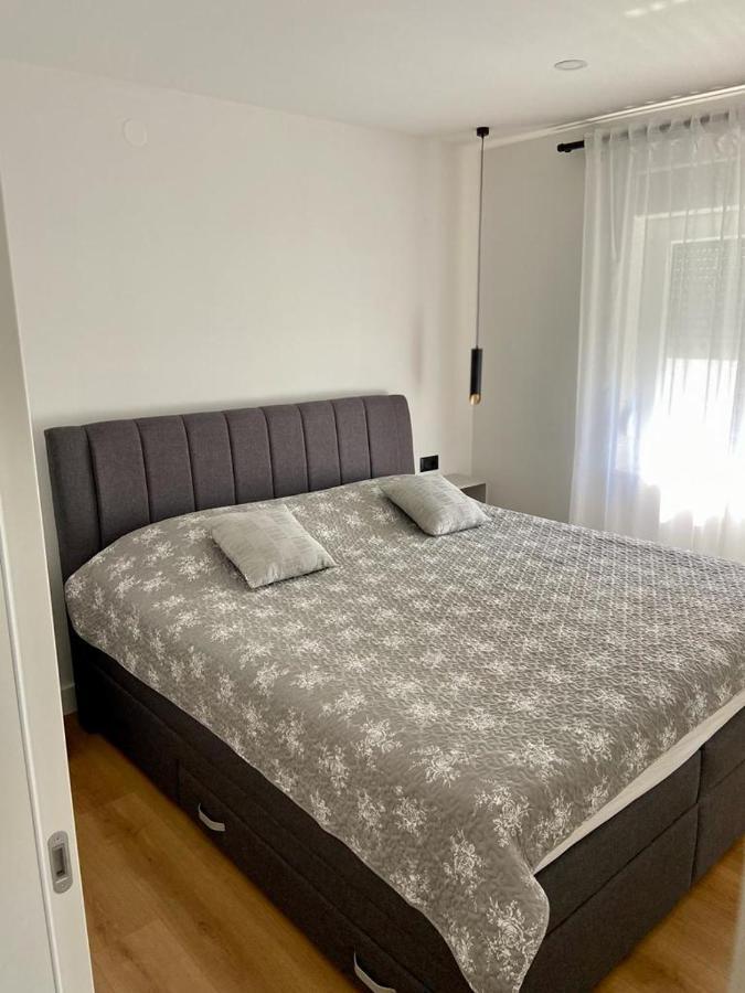 Portum Rooms Zadar Bagian luar foto