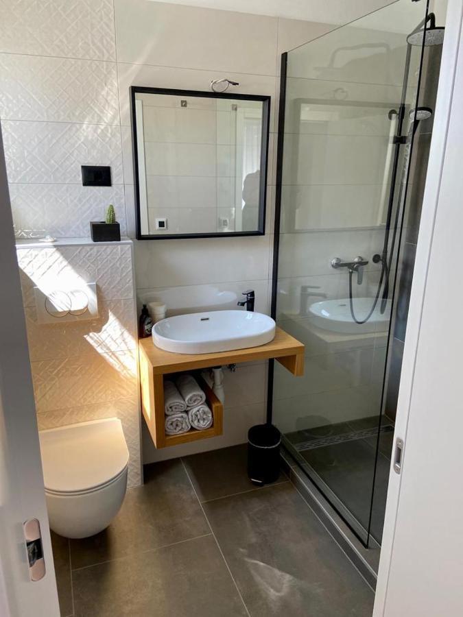 Portum Rooms Zadar Bagian luar foto